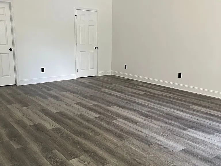 1395 Willow Creek Ln — Photo 13