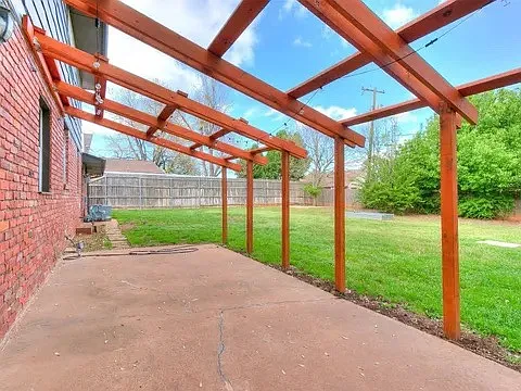 3304 Baird Dr — Photo 10