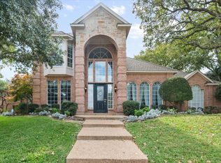 5215 Saratoga Ln, Arlington, TX 76017