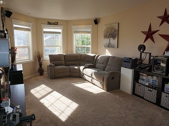 3rd image of 13012 NE 97th St