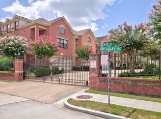 9813 Marlink Ln, Houston, TX 77025