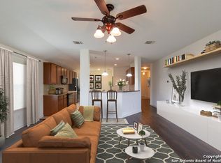 340 Wagon Wheel Way, Cibolo, TX 78108
