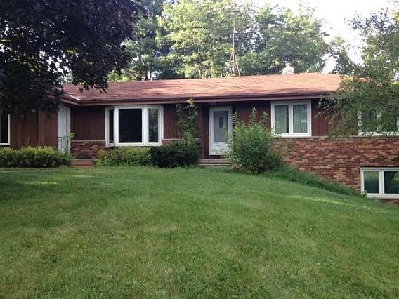2nd image of 436 E Church Rd
