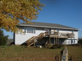 6076 130th St, Valley Falls, KS 66088