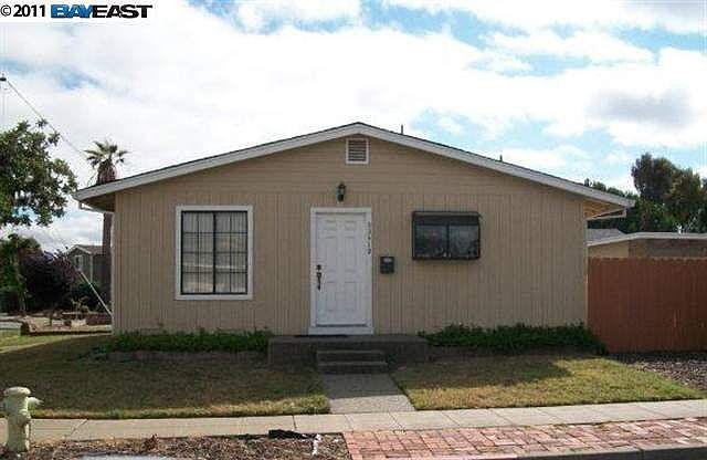 1st image of 33419 University Dr