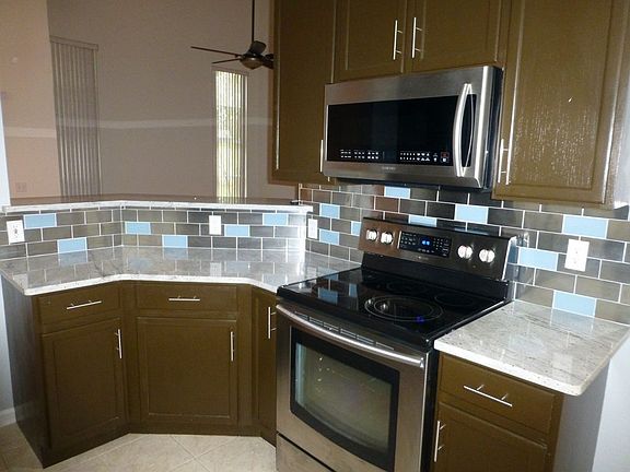 4th image of 1764 Pine Bay Dr