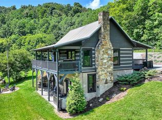 3244 Old US Hwy 421, Vilas, NC 28692
