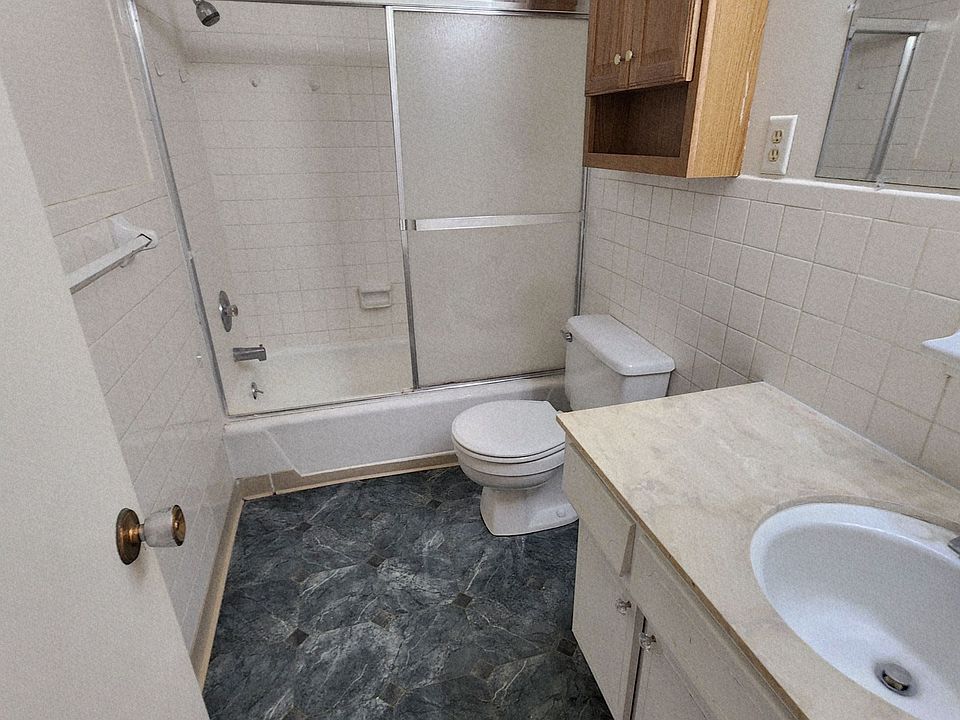 Bathroom tub and shower combo