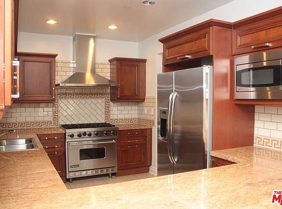 5th image of 11848 Kiowa Ave APT 303