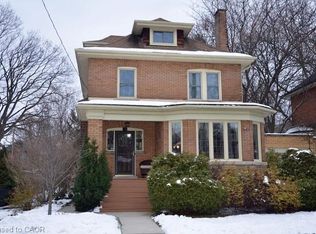 25 Fairmount Ave, Hamilton, ON L8P 3Z4