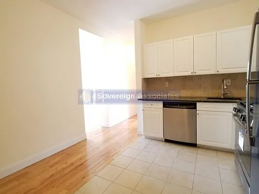 Rented by Sovereign Associates | media 5