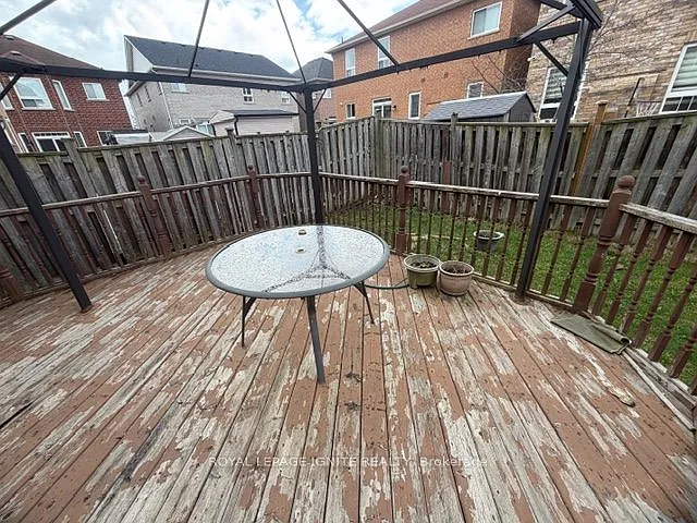 110 Pantomine Blvd #MAIN — Photo 29
