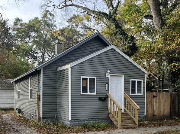 155 Rotterdam Ave, Muskegon, MI 49444