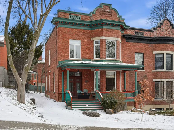 451 Clarke Ave, Westmount, QC H3Y 3C5