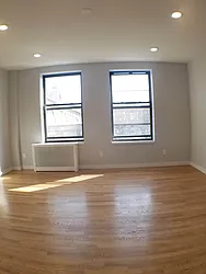 Rented by Roberto Guilbet, LREB