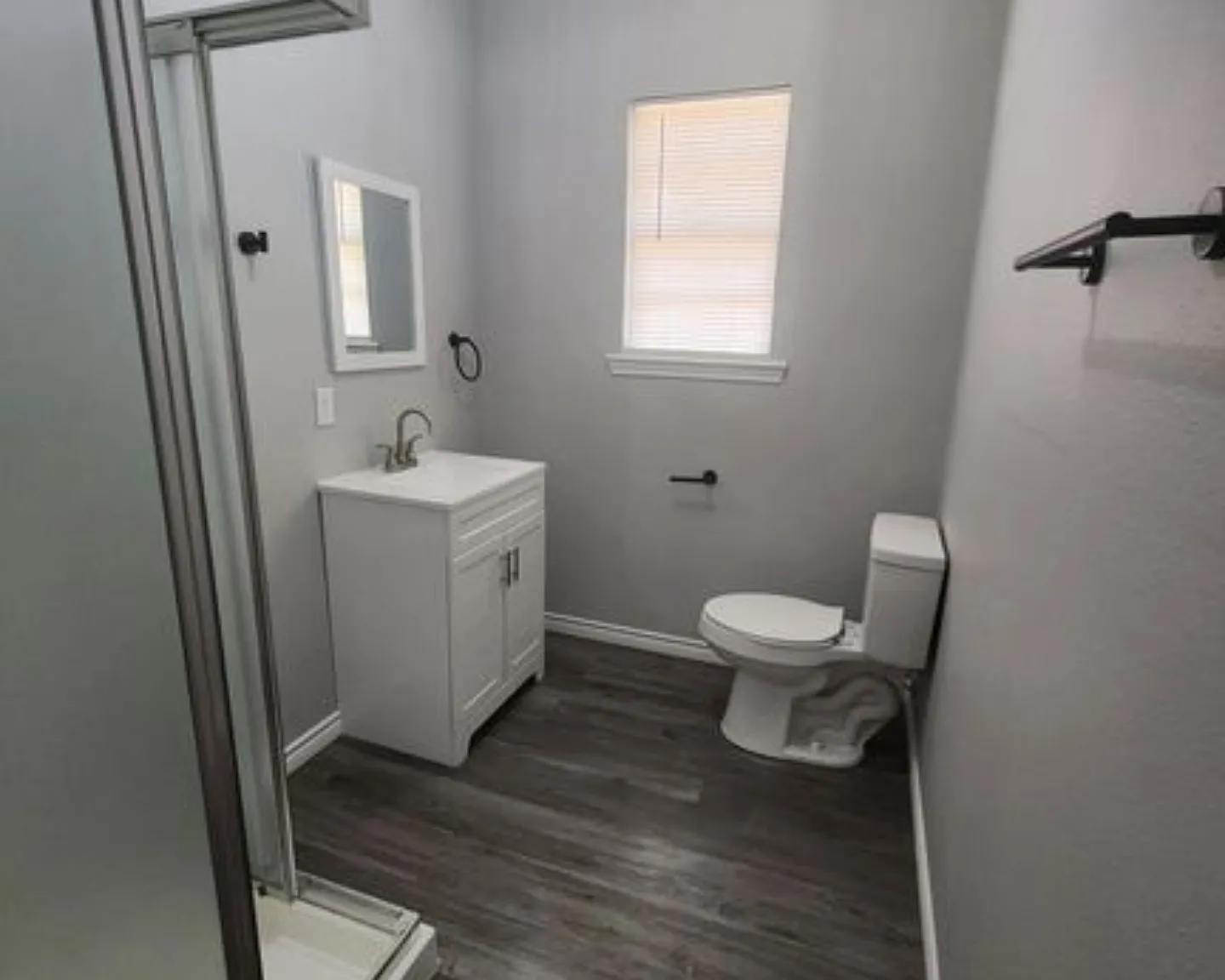 3 bed, 1305 sqft, $1,575 — Photo 4