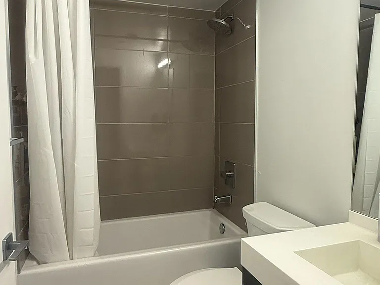 251 Jarvis St #208 — Photo 11