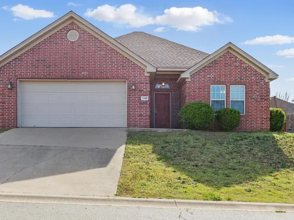 3988 Mountain Crest Cir, Alexander, AR 72002