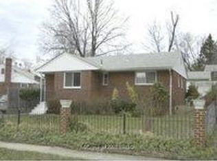 1902 Valley Stream Dr, Rockville, MD 20851