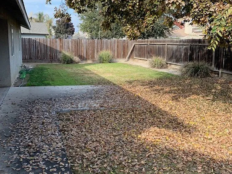 512 Windsor Dr — Photo 10