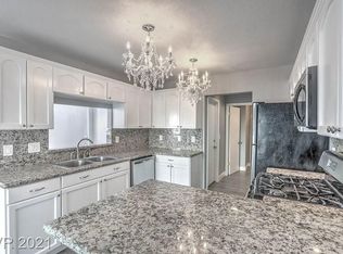 6929 Coral Rock Dr, Las Vegas, NV 89108