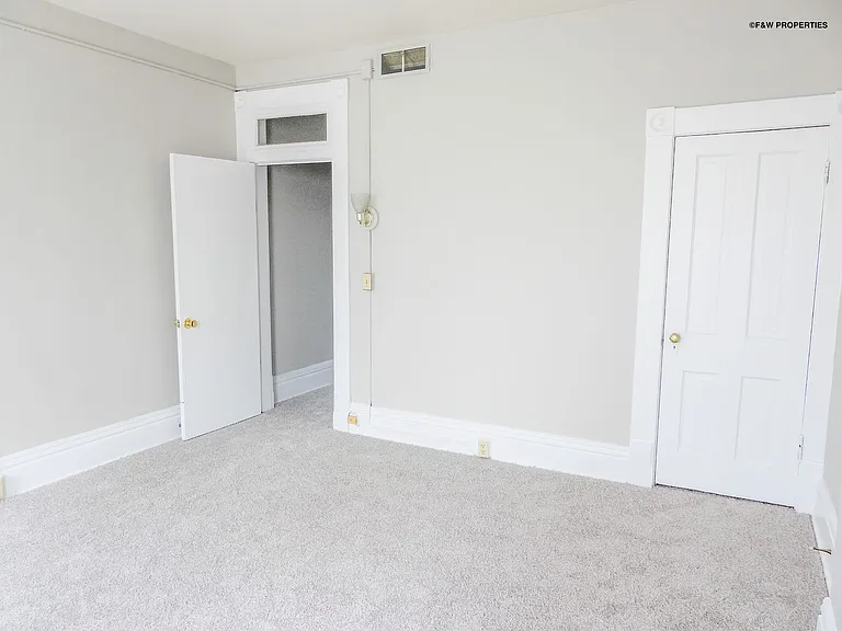 364 372 Sycamore 684 #686 — Photo 31