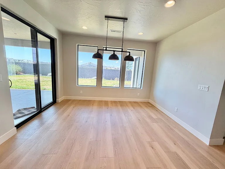 3134 E Blue Heron Dr — Photo 33