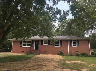 1802 Spring Valley Cir, Griffin, GA 30223
