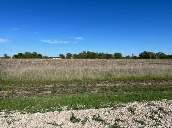 1370 N Bellview Rd, Peck, KS 67120