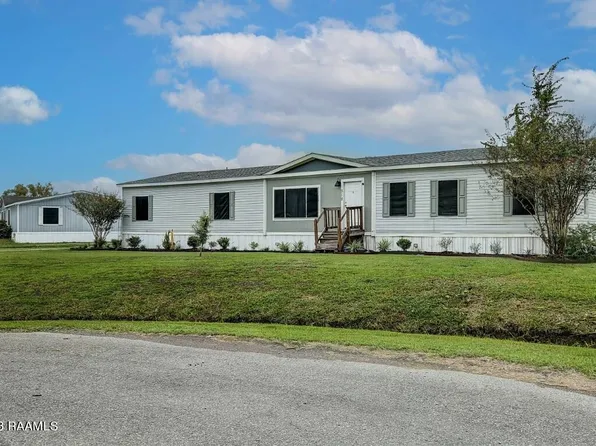 918 Oakcrest Dr, New Iberia, LA 70563