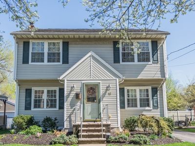12 Greenlawn Dr, Lodi, NJ, 07644