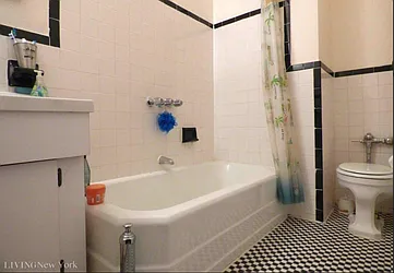 Rented by Living New York