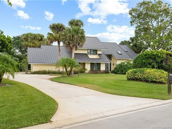 6323 SE Farmington Pl, Stuart, FL 34997