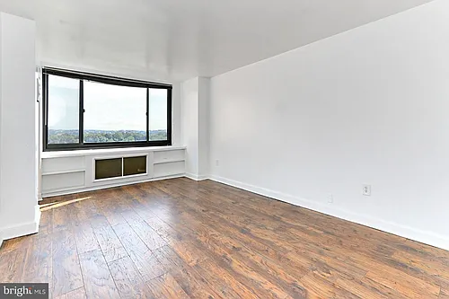 1021 Arlington Blvd #1034 Photo 1