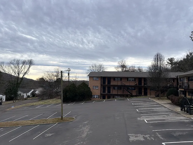 Rand Stockton Apartment Homes — Photo 48