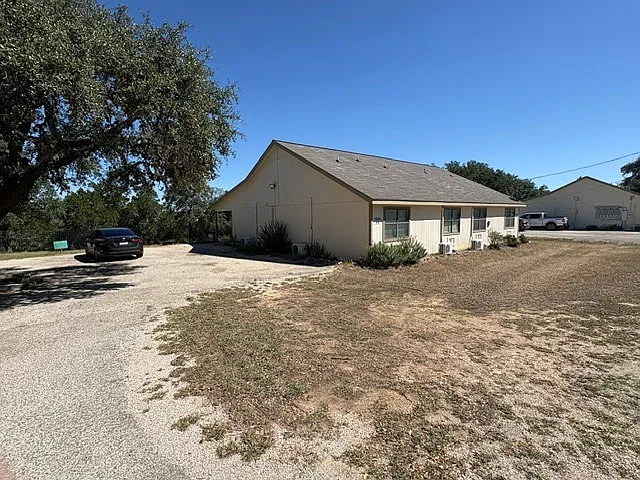 1 bed, 1200 sqft, $950 — Photo 2