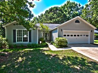 1720 Leith Ln, Charleston, SC 29414