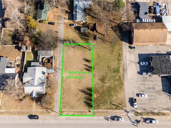 305 N Washington St, East Prairie, MO 63845