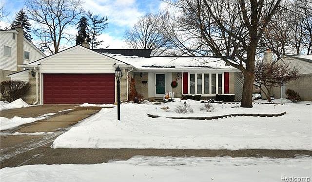1st image of 36470 Ladywood St