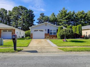 52 Yorkwood Dr, Brick, NJ 08723
