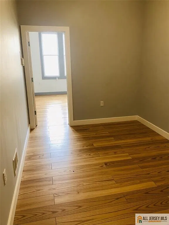 2 bed, 1.0 bath, $1,500 — Photo 1