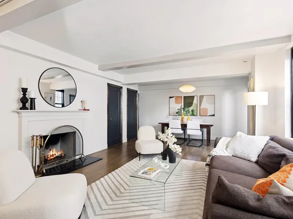 2 Horatio Street image 1 of 9