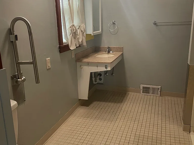 6137 Columbia Rd NW — Photo 6