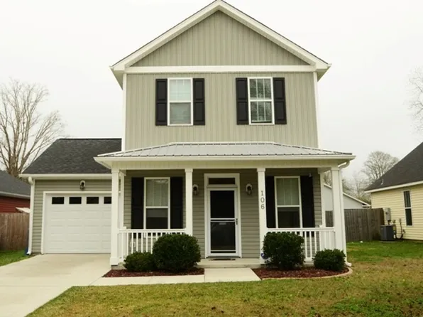 106 Thompson St, Jacksonville, NC 28540