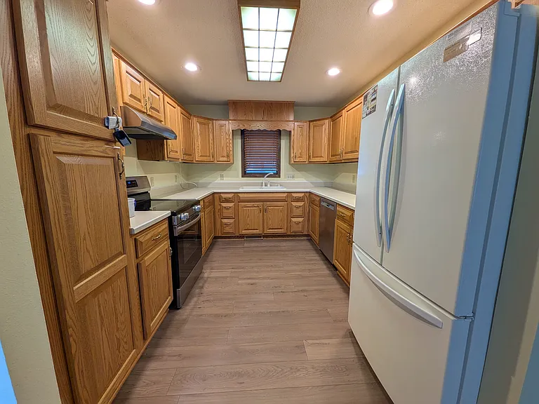 1033 Nash St — Photo 14