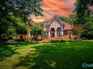 2610 Applewood Cir SE, Decatur, AL 35603