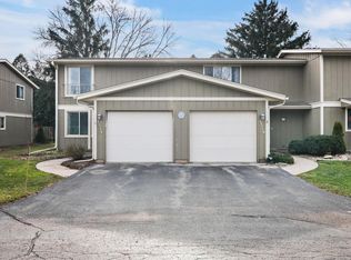 3516 Valley Ridge Rd, Middleton, WI 53562