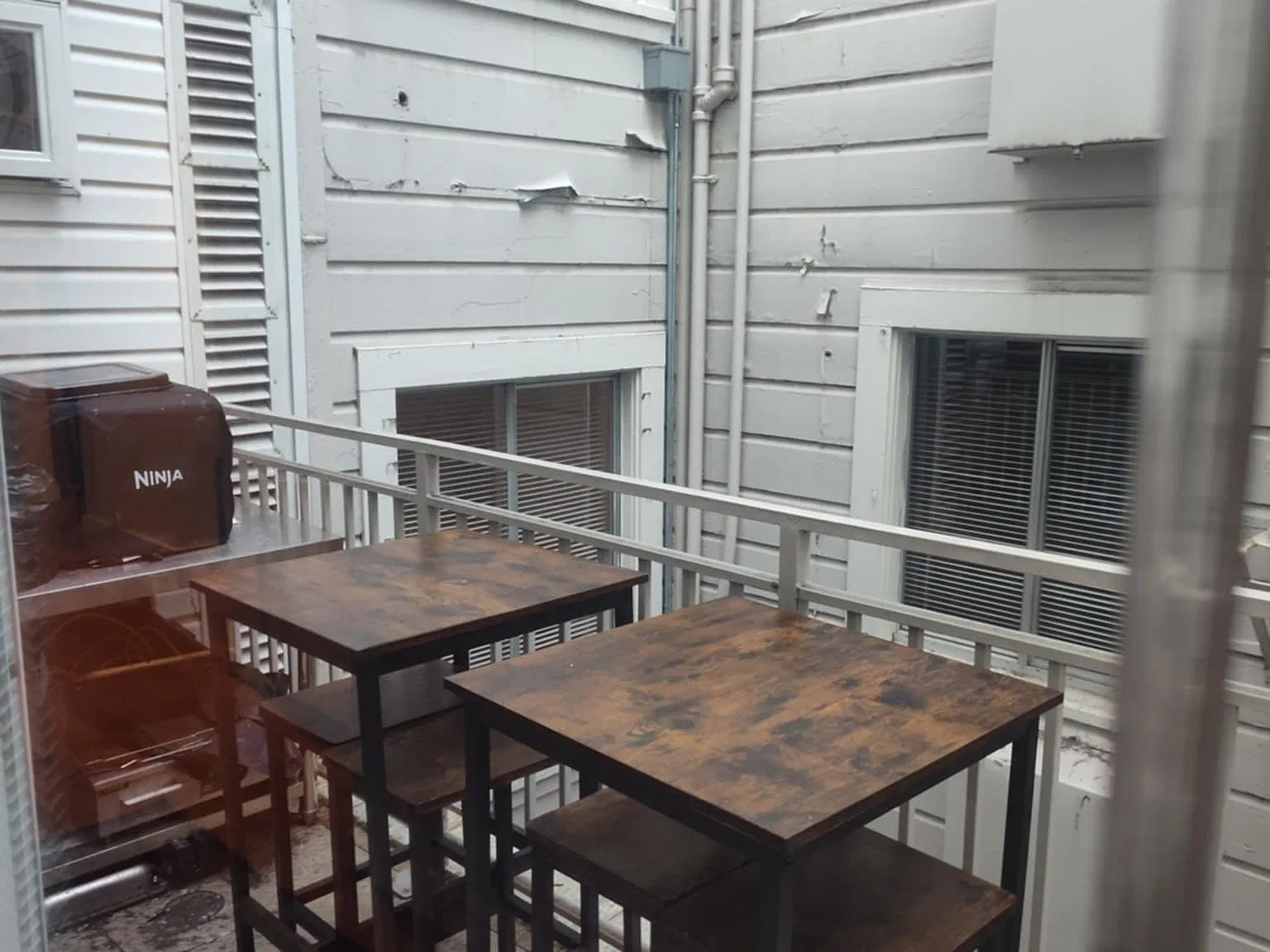2 bed, 1300 sqft, $3,500 — Photo 4