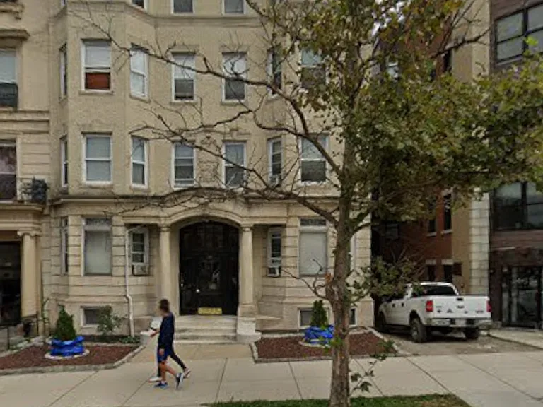 17 Park Dr #12 — Photo 2