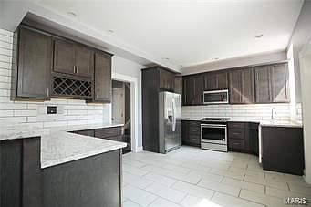 4th image of 5922 Cates Ave